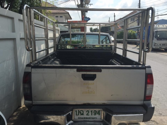 Nissan Frontier 2.7 Cab สีบรอนซ์เงิน ปี2002