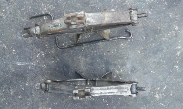 แม่แรงยกรถยนต์