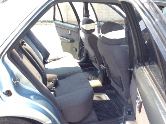 ขายรถ นิสสัน บลูเบิดร์ U12 ปี92 เครื่องหัวฉีด 2.0 เกียร์ธรรมดา เพาเวอร์ กระจกไฟฟ้าทั้งคัน เซ็นทรัลล๊อก ดิสก์เบรค 4ล้อ ภายในเดิมสวยสะอาด แอร์เย็นฉ่ำ ระบบไฟฟ้าใช้ได้หมด ตัวถังเดิมๆสีเต็มเงามีริ้วรอย แม็ก15 รถขับดีครับ พร้อมใช้ ภาษีปี60 ขายถูกครับ