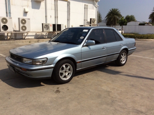 ขายรถ นิสสัน บลูเบิดร์ U12 ปี92 เครื่องหัวฉีด 2.0 เกียร์ธรรมดา เพาเวอร์ กระจกไฟฟ้าทั้งคัน เซ็นทรัลล๊อก ดิสก์เบรค 4ล้อ ภายในเดิมสวยสะอาด แอร์เย็นฉ่ำ ระบบไฟฟ้าใช้ได้หมด ตัวถังเดิมๆสีเต็มเงามีริ้วรอย แม็ก15 รถขับดีครับ พร้อมใช้ ภาษีปี60 ขายถูกครับ