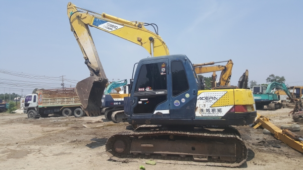 ขายครับSK120-3สนใจติดต่อ0851562314