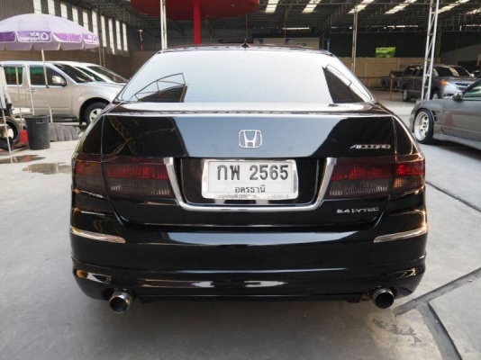 Honda Accord 2.4 i-vtec สีดำ ปี2005 Honda Accord 2.4 i-vtec สีดำ ปี2005