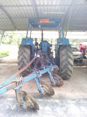 ด่วนครับขายรถไถฟอร์ด6600 เสื้อลาย เอกสารเล่มทะเบียน