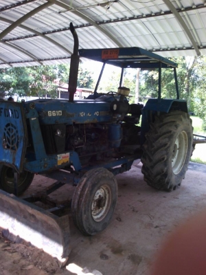 ด่วนครับขายรถไถฟอร์ด6600 เสื้อลาย เอกสารเล่มทะเบียน