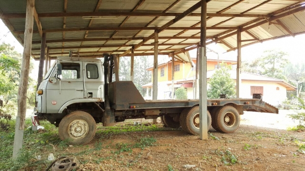 ขาย เทนเลอร์ 10 ล้อ 2 เพลา UD CW41M วางเครื่อง EM100 220 แรงม้า คัสซีสวยตลอดเส้น ต่อเหล็กบีมหน้า 8 เจาะร้อย เบรคลมดัน พาวเวอร์ ยางเต็ม ทะเบียนพร้อมโอนครับ