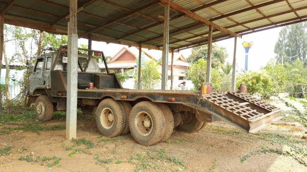 ขาย เทนเลอร์ 10 ล้อ 2 เพลา UD CW41M วางเครื่อง EM100 220 แรงม้า คัสซีสวยตลอดเส้น ต่อเหล็กบีมหน้า 8 เจาะร้อย เบรคลมดัน พาวเวอร์ ยางเต็ม ทะเบียนพร้อมโอนครับ