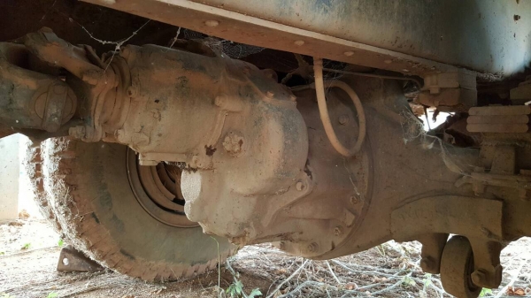 ขาย เทนเลอร์ 10 ล้อ 2 เพลา UD CW41M วางเครื่อง EM100 220 แรงม้า คัสซีสวยตลอดเส้น ต่อเหล็กบีมหน้า 8 เจาะร้อย เบรคลมดัน พาวเวอร์ ยางเต็ม ทะเบียนพร้อมโอนครับ