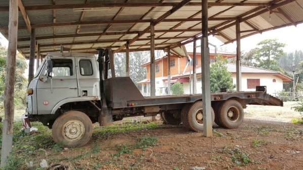 ขาย เทนเลอร์ 10 ล้อ 2 เพลา UD CW41M วางเครื่อง EM100 220 แรงม้า คัสซีสวยตลอดเส้น ต่อเหล็กบีมหน้า 8 เจาะร้อย เบรคลมดัน พาวเวอร์ ยางเต็ม ทะเบียนพร้อมโอนครับ