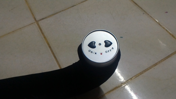 อุปกรณ์สั่นนวดจากญี่ปุ่น รูปทรงยาว 1 เมตร เอาไว้รัดแขน รัดขา เพื่อนวด