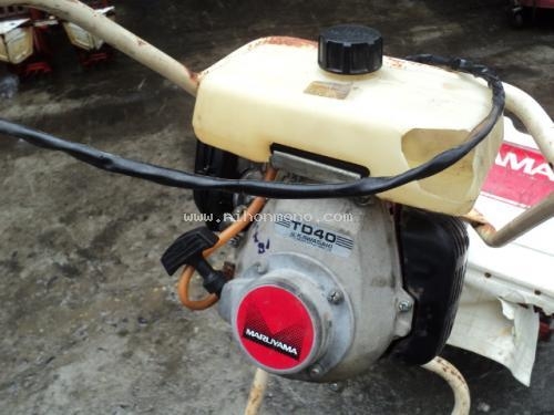 เครื่องกำจัดวัชพืชในร่องข้าว  MARUYAMA   MKC-304 รหัสสินค้า : 80803184 ติดต่อ คุณปัญญา Tel.086-8150487 www.nihonmono.com