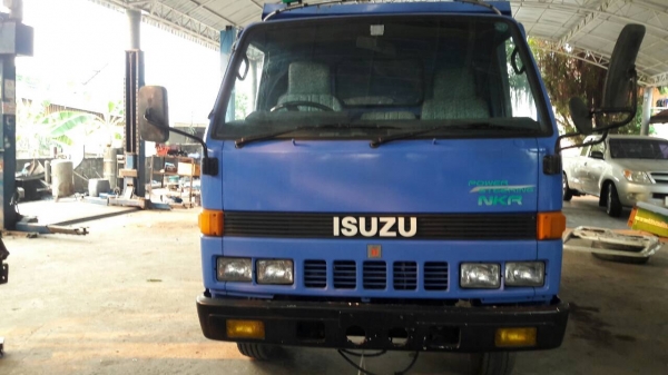 ขาย 6 ล้อดั้ม 3 คิว เครื่อง 4JB1 88 แรงม้า คัสซีสวยตลอดเส้น แอร์ครบ ทะเบียนพร้อมโอน ขาย 6 ล้อดั้ม 3 คิว เครื่อง 4JB1 88 แรงม้า คัสซีสวยตลอดเส้น แอร์ครบ ทะเบียนพร้อมโอน