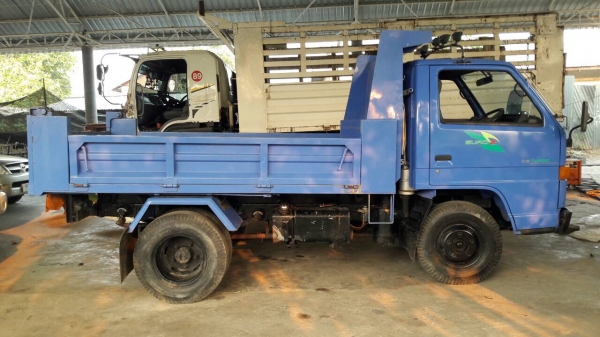 ขาย 6 ล้อดั้ม 3 คิว เครื่อง 4JB1 88 แรงม้า คัสซีสวยตลอดเส้น แอร์ครบ ทะเบียนพร้อมโอน ขาย 6 ล้อดั้ม 3 คิว เครื่อง 4JB1 88 แรงม้า คัสซีสวยตลอดเส้น แอร์ครบ ทะเบียนพร้อมโอน