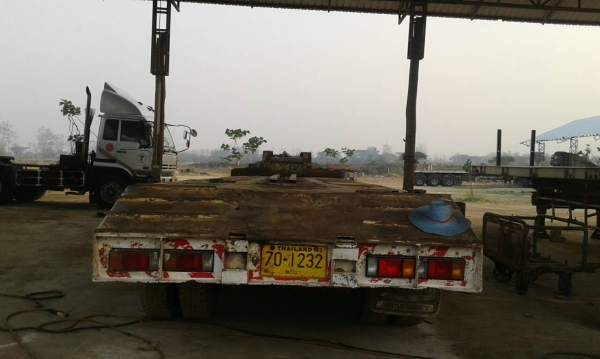 ขายหางโรเบท ขนาด 2 เพลา จดทะเบียนปี 2553 หางยาว 12 เมตร พื้นที่บรรทุก 8.5 เมตร ทะเบียนเต็ม รถพร้อมใช้งาน ราคา 420,000 บาท