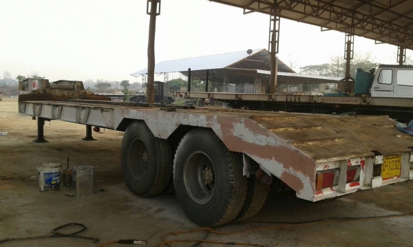 ขายหางโรเบท ขนาด 2 เพลา จดทะเบียนปี 2553 หางยาว 12 เมตร พื้นที่บรรทุก 8.5 เมตร ทะเบียนเต็ม รถพร้อมใช้งาน ราคา 420,000 บาท