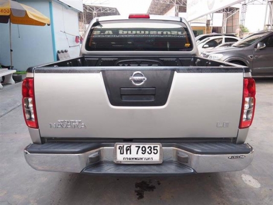 NaVaRa 4ประตู top. เกียร์ธรรมดา สีบรอนซ์เงิน ปี2008. สวยกริ๊ป