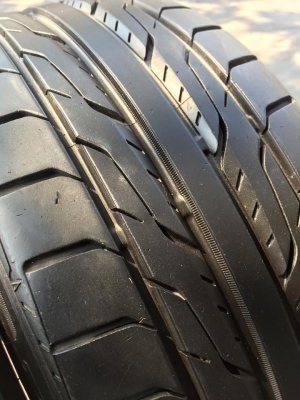 ขายยาง TOYO DRB 215-35-18 ปี14 ยางแน่นๆ ไม่มีปะ คู่ละ 3,500 บาท