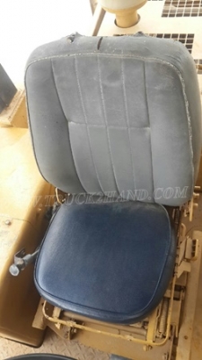 รถตัก CAT รุ่น 910E ขับเคลื่อน 2 เพลา 75 แรงม้า ปีจดทะเบียน 2534