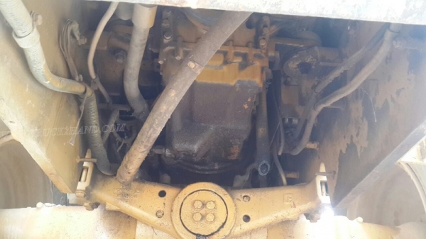 รถตัก CAT รุ่น 910E ขับเคลื่อน 2 เพลา 75 แรงม้า ปีจดทะเบียน 2534