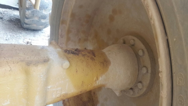 รถตัก CAT รุ่น 910E ขับเคลื่อน 2 เพลา 75 แรงม้า ปีจดทะเบียน 2534