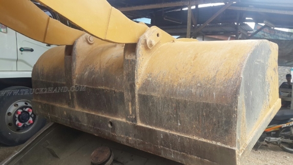 รถตัก CAT รุ่น 910E ขับเคลื่อน 2 เพลา 75 แรงม้า ปีจดทะเบียน 2534