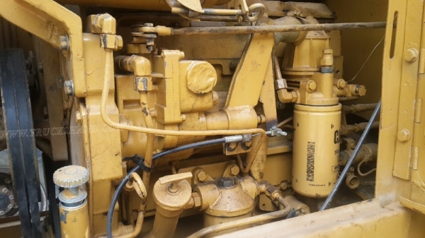 รถตัก CAT รุ่น 910E ขับเคลื่อน 2 เพลา 75 แรงม้า ปีจดทะเบียน 2534