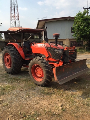 ขายKUBOTA8540. ทำงาน3100ชม. อุปกรณ์2ชิ้นติดรถ. เอกสารเล่มทะเบียน