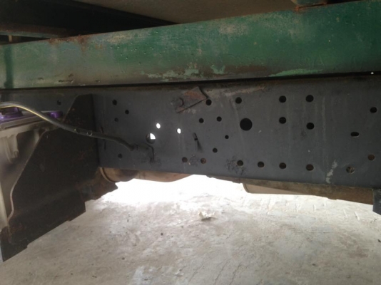 ขายด่วน 4 ล้อ กลาง 88 ปี 40 ตู้แห้ง  เครื่องดี คัสซีสวย หัวเดิมบาง อุปกรณ์คอนโซนภายในครบ ห้วเดิม เสาเดิม  ยางเต็ม 4 เส้น เอกสารพร้อมโอน  ภาษีเต็ม 59  ขายแบบด่วนๆ ราคาตัด 193000 สนใจ 0930693225