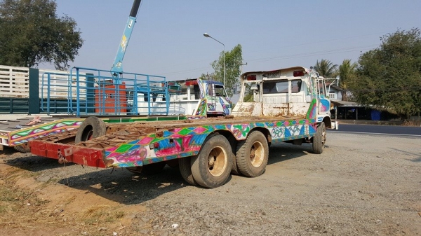 ขาย10ล้อ1เพลาhino KT หางลาก200 มีบันไดรถเกี่ยวข้าว แชชซีสวยเครื่องดี เอกสารเล่มทะเบียนครบ ขาย10ล้อ1เพลาhino KT หางลาก200 มีบันไดรถเกี่ยวข้าว แชชซีสวยเครื่องดี เอกสารเล่มทะเบียนครบ