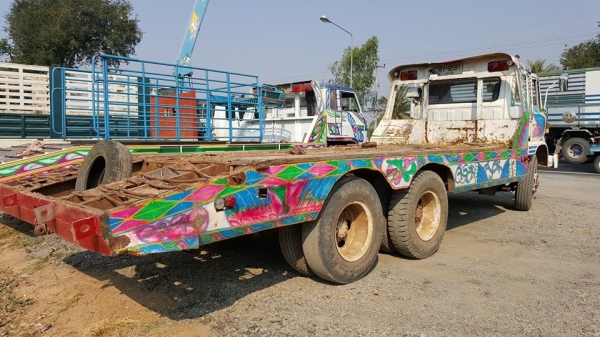 ขาย10ล้อ1เพลาhino KT หางลาก200 มีบันไดรถเกี่ยวข้าว แชชซีสวยเครื่องดี เอกสารเล่มทะเบียนครบ ขาย10ล้อ1เพลาhino KT หางลาก200 มีบันไดรถเกี่ยวข้าว แชชซีสวยเครื่องดี เอกสารเล่มทะเบียนครบ