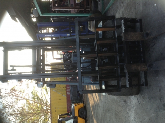 +++ ขายโฟล์คลิฟท์ TOYOTA 6FD25 ขนาด 2.5 ตัน เครื่องยนต์ดีเซล เสา 4 เมตร ฮิ้งค์โฟล์ค ล้อหน้าคู่ เกียร์ธรรมดา ยางตัน +++ ขายโฟล์คลิฟท์ TOYOTA 6FD25 ขนาด 2.5 ตัน เครื่องยนต์ดีเซล เสา 4 เมตร ฮิ้งค์โฟล์ค ล้อหน้าคู่ เกียร์ธรรมดา ยางตัน