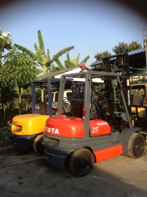 +++ ขายโฟล์คลิฟท์ TOYOTA 6FD25 ขนาด 2.5 ตัน เครื่องยนต์ดีเซล เสา 4 เมตร ฮิ้งค์โฟล์ค ล้อหน้าคู่ เกียร์ธรรมดา ยางตัน +++ ขายโฟล์คลิฟท์ TOYOTA 6FD25 ขนาด 2.5 ตัน เครื่องยนต์ดีเซล เสา 4 เมตร ฮิ้งค์โฟล์ค ล้อหน้าคู่ เกียร์ธรรมดา ยางตัน