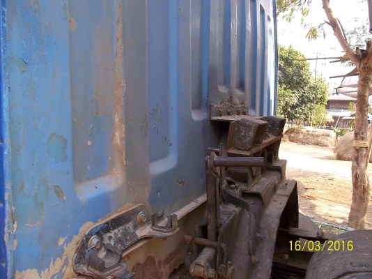 ขาย   230000 บาท 6ล้อดั้ม HINO KM310   Fหลัง มี สโลว์กลาง  ทะเบียนพร้อมโอน