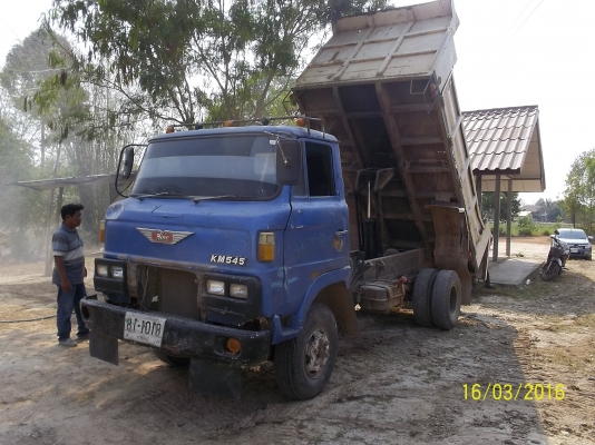 ขาย   230000 บาท 6ล้อดั้ม HINO KM310   Fหลัง มี สโลว์กลาง  ทะเบียนพร้อมโอน