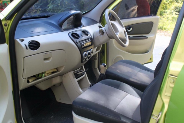 Naza Forza 1.1 Hatchback เกียร์MT สีเขียว ปี2010