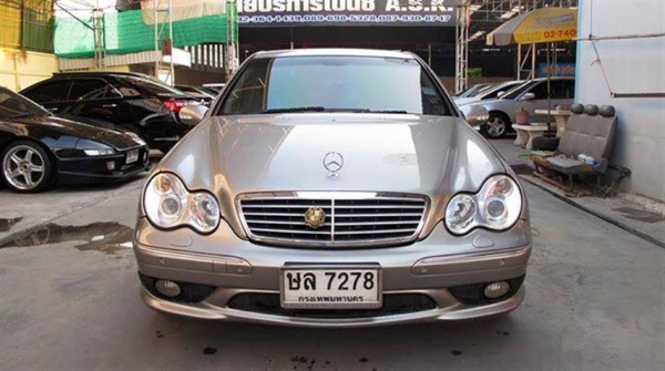 BENZ C200 KOMPRESSOR AMG PACKAGE ปี 2004 เกียร์ออโต้ BENZ C200 KOMPRESSOR AMG PACKAGE ปี 2004 เกียร์ออโต้