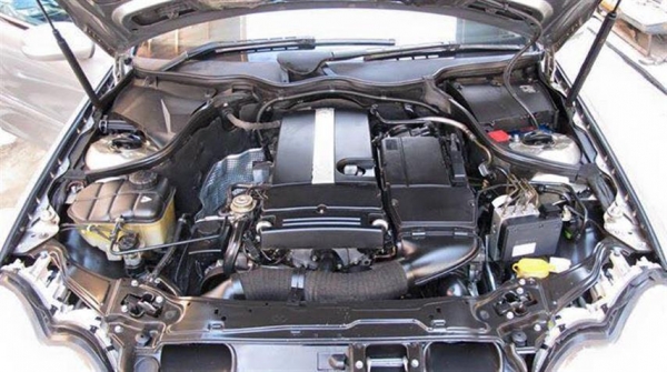 BENZ C200 KOMPRESSOR AMG PACKAGE ปี 2004 เกียร์ออโต้ BENZ C200 KOMPRESSOR AMG PACKAGE ปี 2004 เกียร์ออโต้