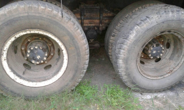 ขาย  ดั้มอีซูสุจั้มโบ้ 200   2 เพลาดั้ม มีสโลว์กลาง ทะเบียนพร้อมโอน