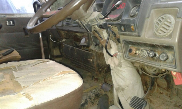 ขาย  ดั้มอีซูสุจั้มโบ้ 200   2 เพลาดั้ม มีสโลว์กลาง ทะเบียนพร้อมโอน