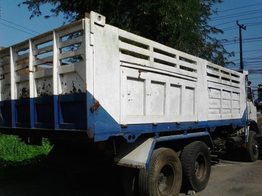 รถฮีโน่ 10 ล้อดั้ม FM227 เปลื่ยนเครื่อง 260 แรงม้า. ปี 33.   สนใจติดต่อ  081 - 6079515