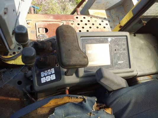 รถตัก KOMATSU  WA - 380 - 3.    สนใจติดต่อ  081 - 6079515