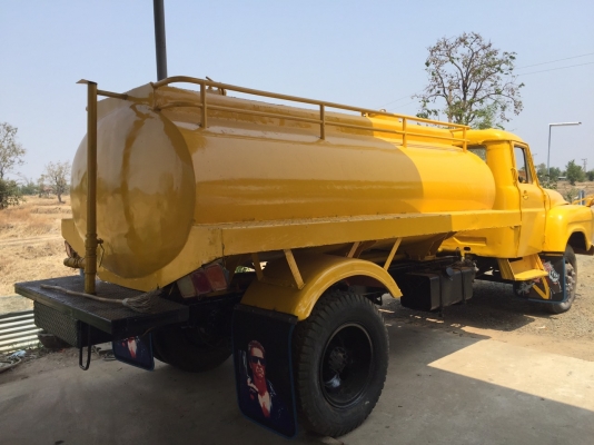 ขออนุญาติขาย รถน้ำ125แรงISถัง6000ลิตพวงมลัยเพาเวอร์สวยพร้อมใช้งานราคา300000 สนใจติดต่อ  ช่างดำ  0853224877-0988930465