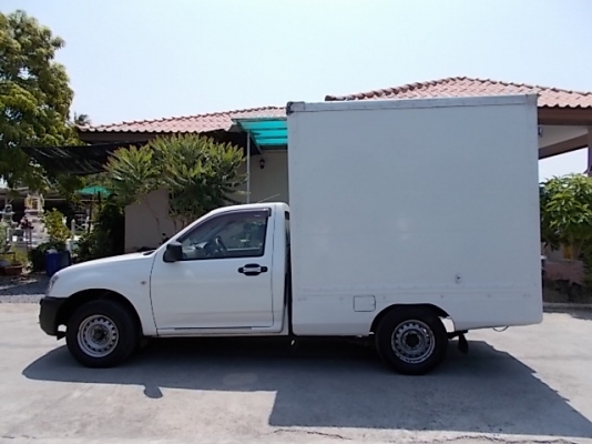 ISUZU SPARK EX, 2.5 D-MAX ขายไม่แพง มือแรก ตู้สูง1.9เมตร เครื่อง2.5com