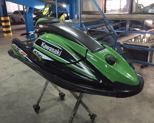 **ขายเรือยืน Kawazaki 800cc บอดี้แท้ พร้อมของแต่ง สภาพสวย