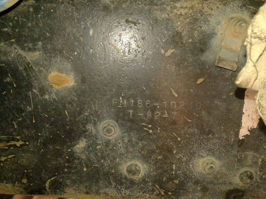 ขาย HINO จ้าวอินทรีย์ วางเครื่อง 220 แรง สองเพลา กระบะดั๊ม