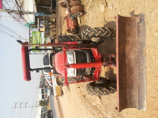 รถแทรกเตอร์ยันม่าร์ 35 แรงม้า