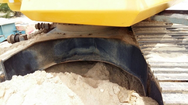 รถขุด Komatsu 160-8 ชั่วโมงงาน9000 รถขุด Komatsu 160-8 ชั่วโมงงาน9000