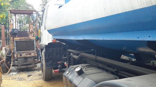 ขายรถ6ล้อบรรทุกน้ำ พร้อมใช้งาน