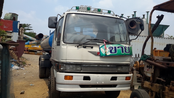 ขายรถ6ล้อบรรทุกน้ำ พร้อมใช้งาน