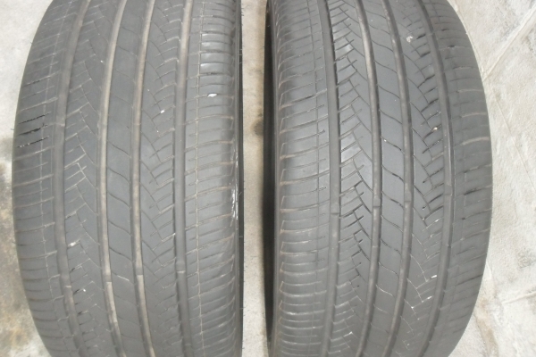 ยาง 245/35R20ปี13 สวยๆ 1 คู่ ราคา 2500 บาท