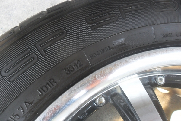 ล้อแม็ก17นิ้ว6รู พร้อมยาง สวยๆ 4 ล้อ ราคา 7900 บาท ล้อแม็ก17นิ้ว6รู พร้อมยาง สวยๆ 4 ล้อ ราคา 7900 บาท